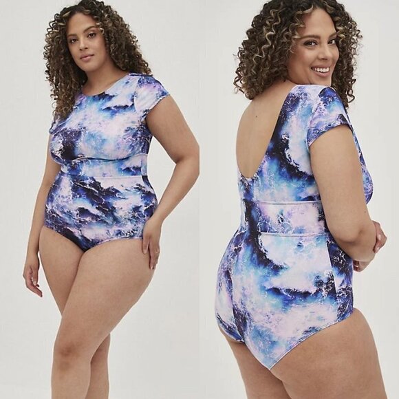 Torrid Womens NWT Ocean Wave Active Wireless Scoop Back One Piece Swimsuit Large - Picture 1 of 10